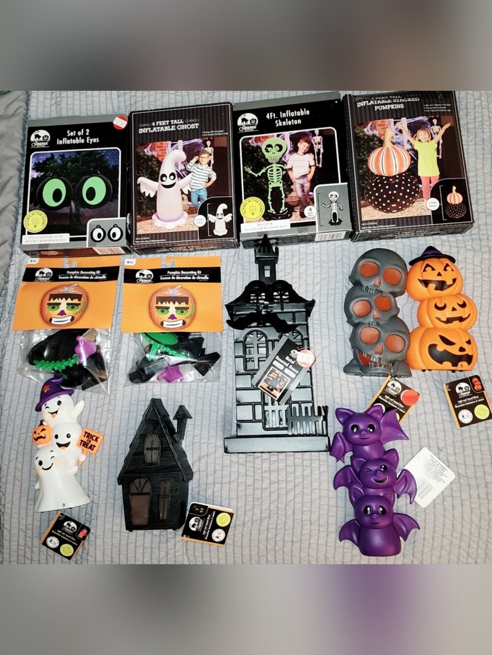 Halloween Haunted House Wall Decor